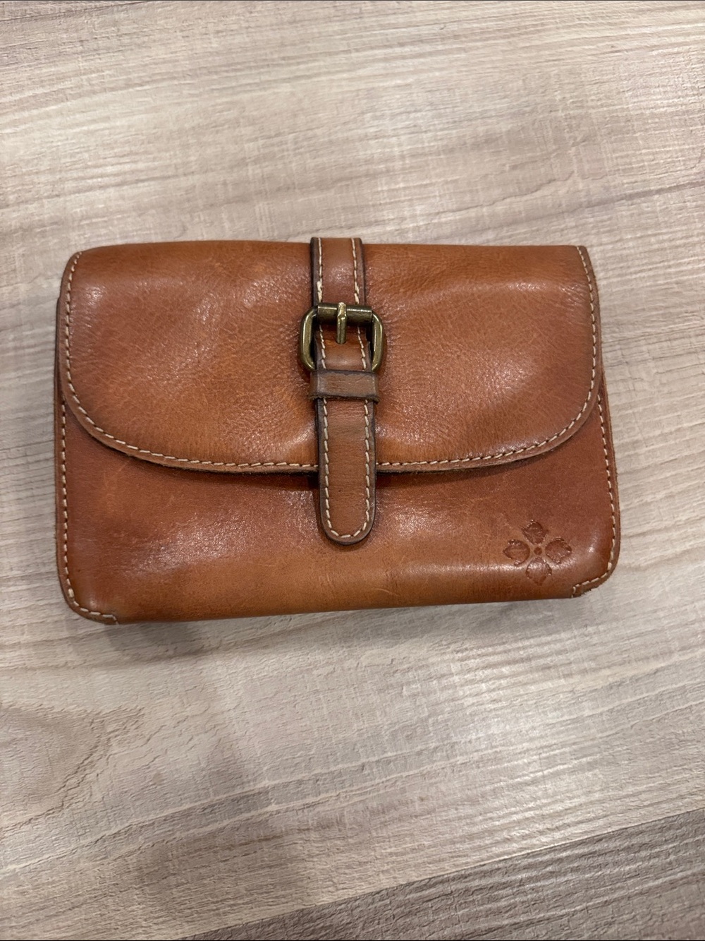 Patricia Nash wallet